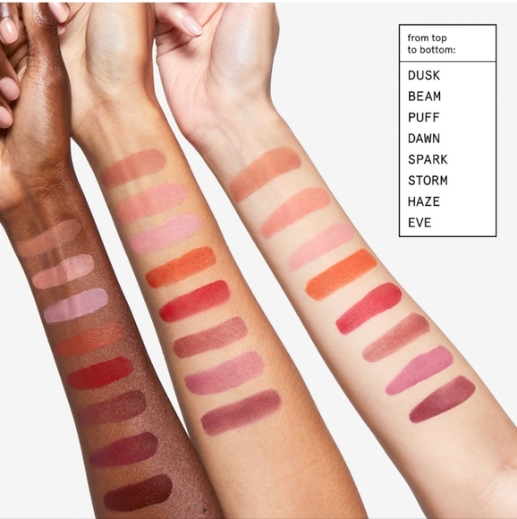 Glossier Cloud Paint in Dusk - Picture 2 of 5